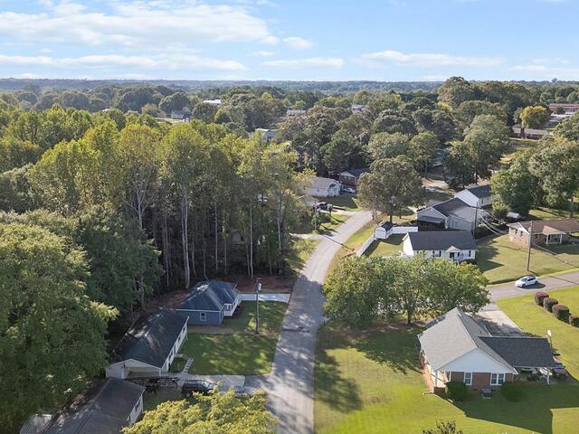 Photo of 420 Fox Valley Road