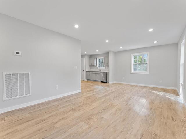 Photo of 420 Fox Valley Road