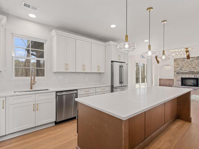 Photo of 328 Glen Hollow Road