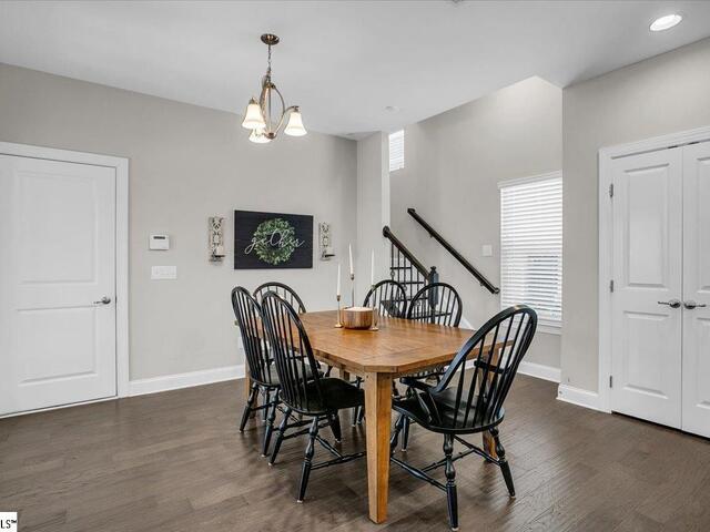 Photo of 404 Algonquin Trail