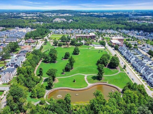 Photo of 404 Algonquin Trail