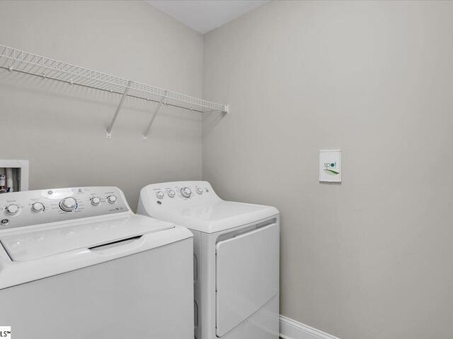 Photo of 404 Algonquin Trail