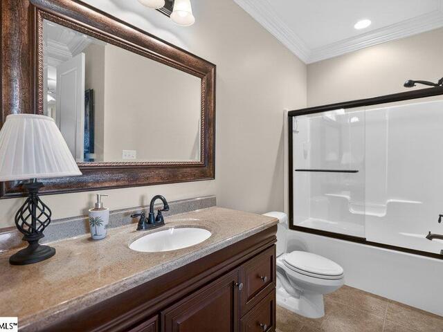 Photo of 132 Regatta Drive