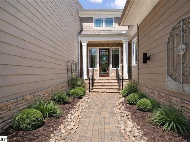 Photo of 132 Regatta Drive
