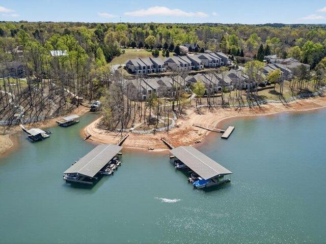 Photo of 132 Regatta Drive
