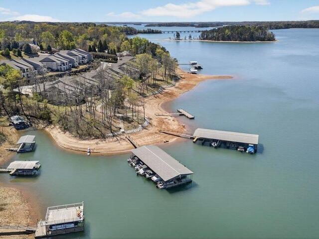 Photo of 132 Regatta Drive