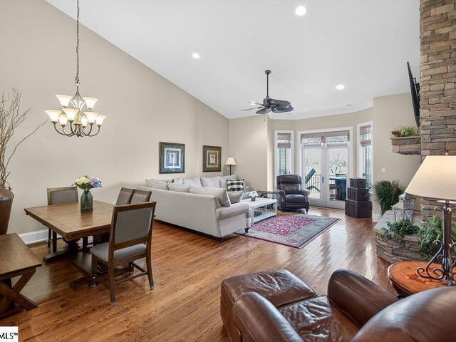 Photo of 132 Regatta Drive
