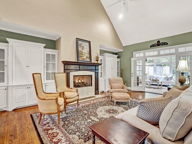 Photo of 14 WOLF RUN Drive