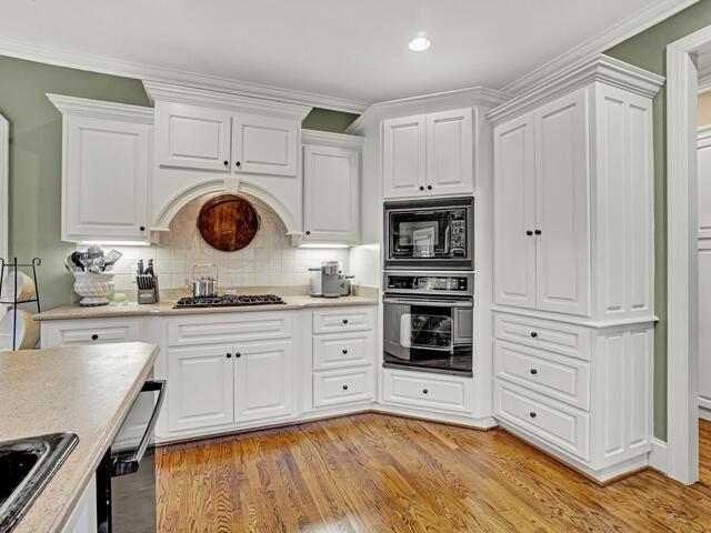 Photo of 14 WOLF RUN Drive