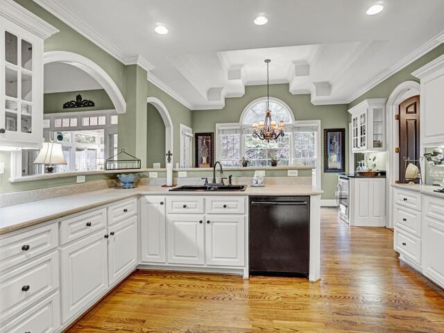 Photo of 14 WOLF RUN Drive