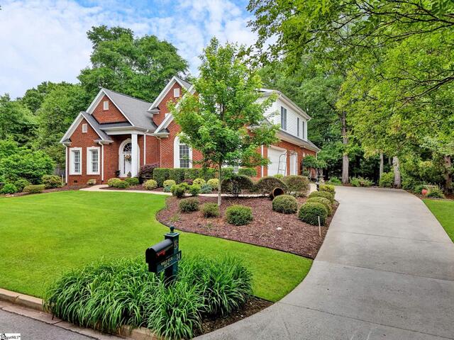 Photo of 14 WOLF RUN Drive
