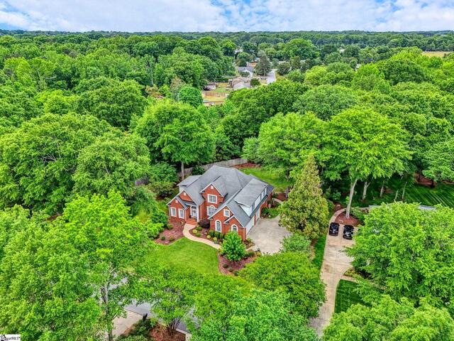 Photo of 14 WOLF RUN Drive
