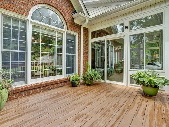 Photo of 14 WOLF RUN Drive