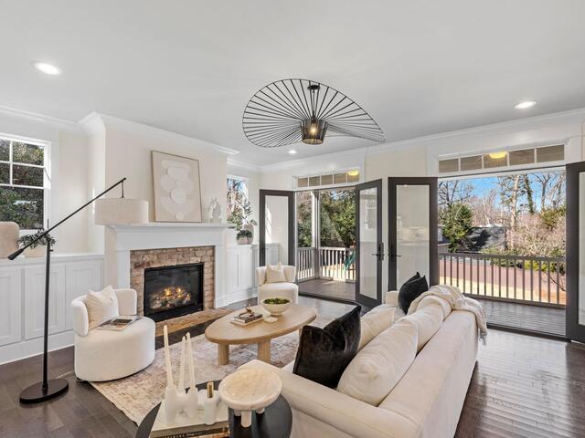 Photo of 425 E Faris Road