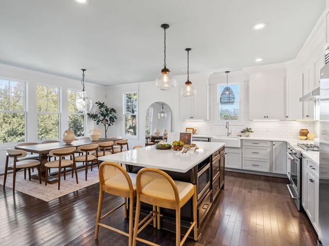 Photo of 425 E Faris Road