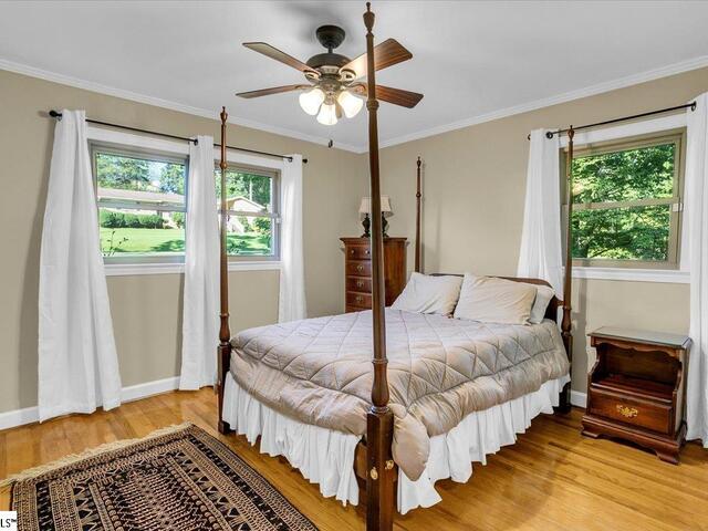 Photo of 303 Woodbluff Road