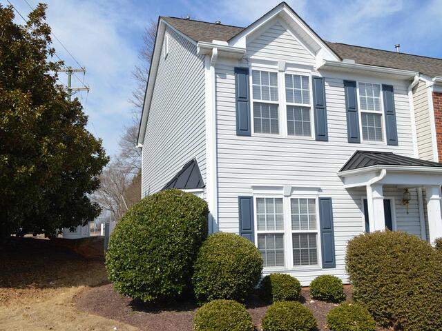 Photo of 230 Spring Crossing