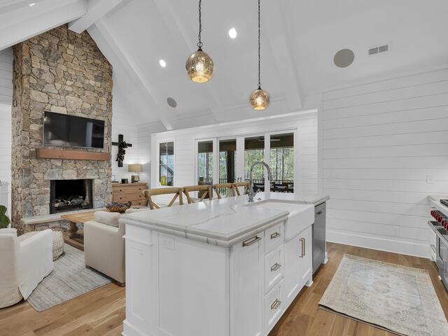 Photo of 243 Quay Court