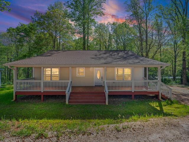 Photo of 2134 Geer Highway