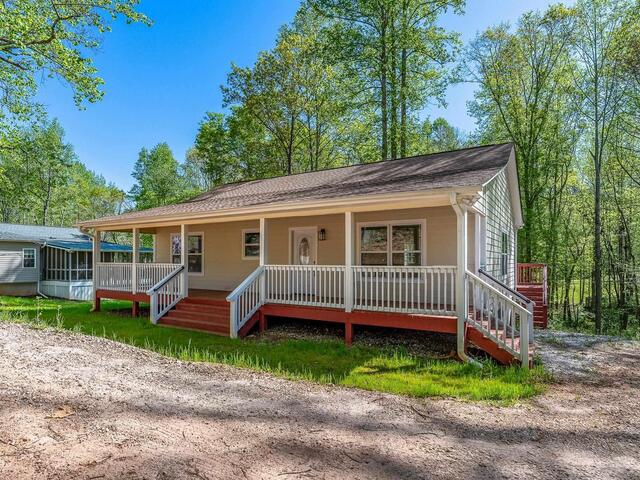 Photo of 2134 Geer Highway