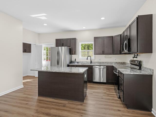Photo of 2134 Geer Highway