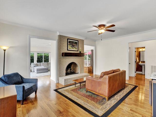 Photo of 102 Wood Creek Drive