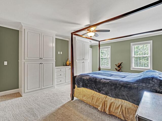 Photo of 102 Wood Creek Drive
