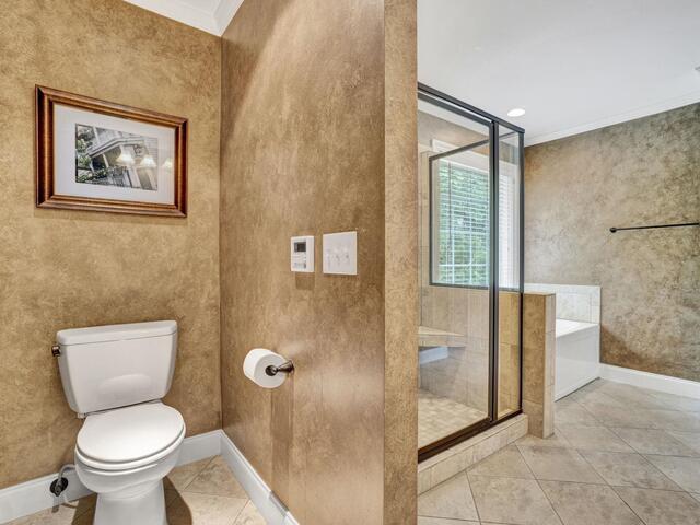 Photo of 102 Wood Creek Drive