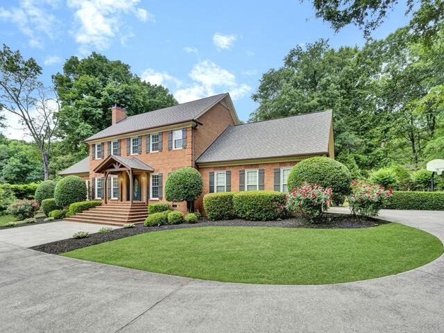 Photo of 102 Wood Creek Drive