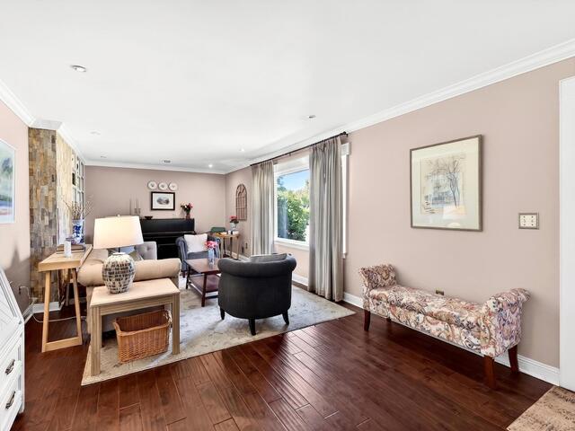 Photo of 104 Central Avenue