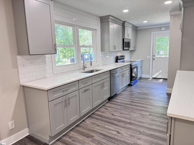 Photo of 637 N Old Laurens Road