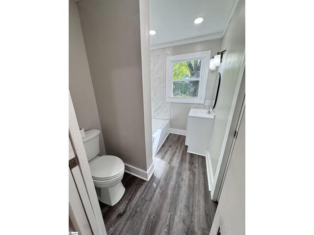 Photo of 637 N Old Laurens Road