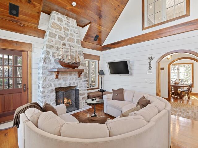 Photo of 604 Top Ridge Drive