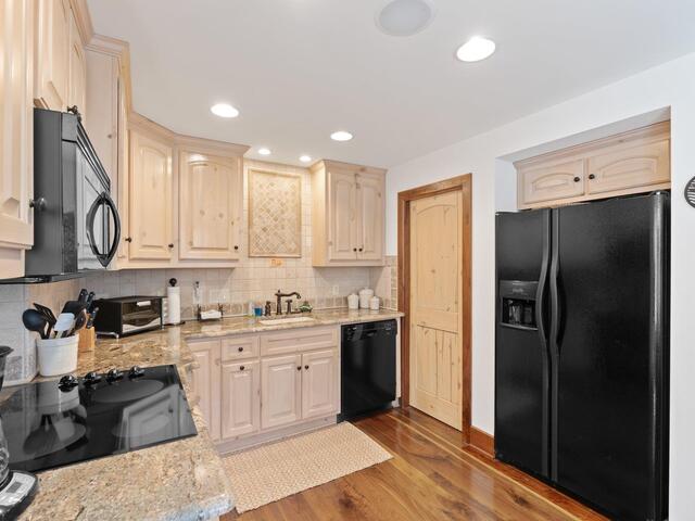 Photo of 604 Top Ridge Drive