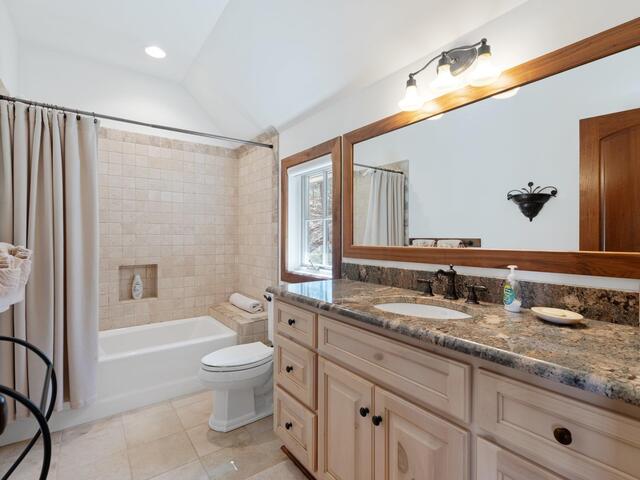 Photo of 604 Top Ridge Drive