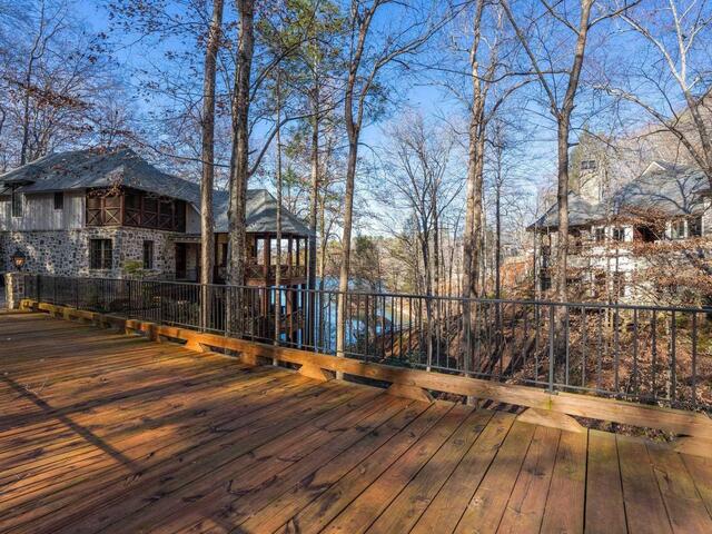 Photo of 604 Top Ridge Drive