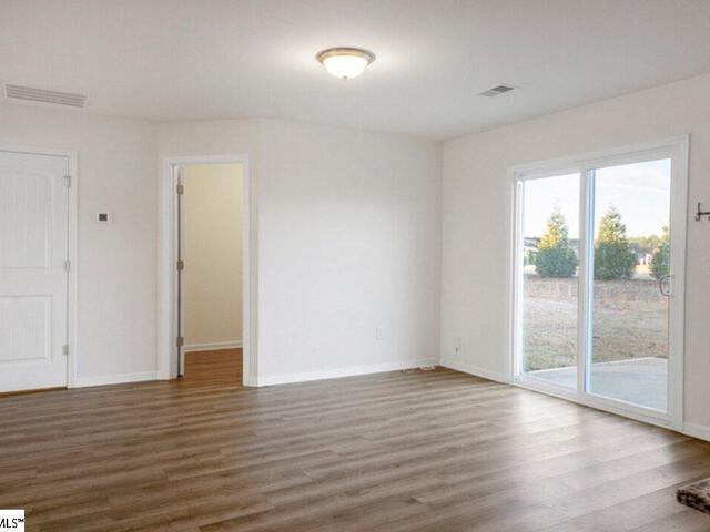 Photo of 422 Seaborn Circle