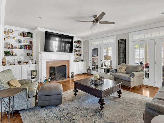 Photo of 1 Gilder Trace