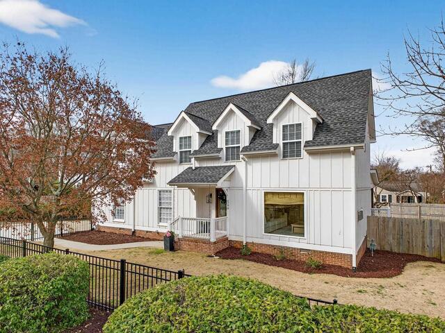 Photo of 200 Tomassee Avenue