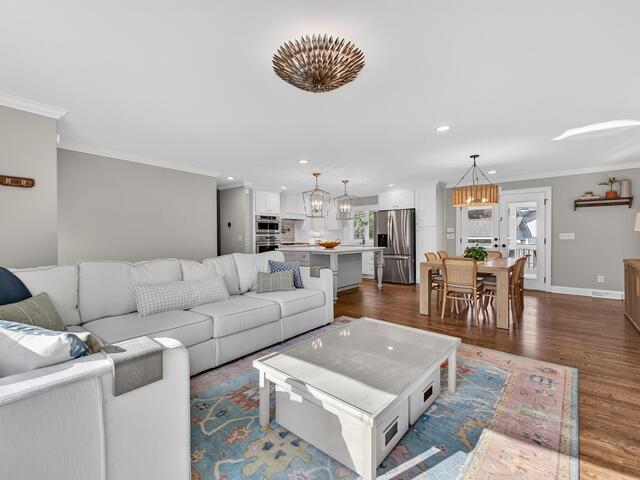 Photo of 200 Tomassee Avenue