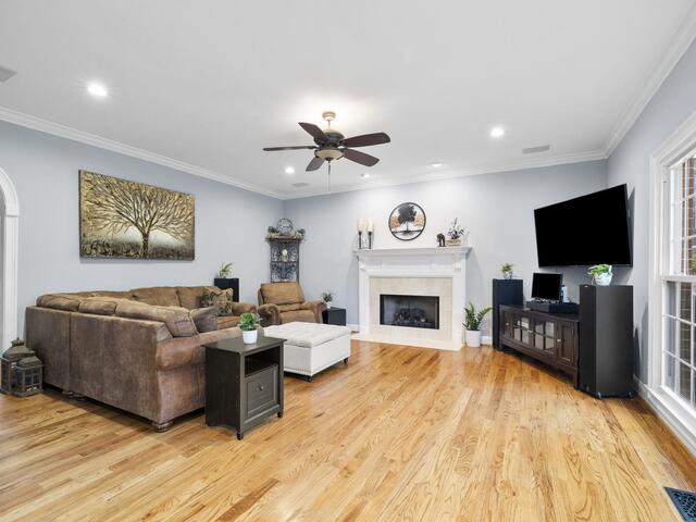 Photo of 801 Shefwood Drive