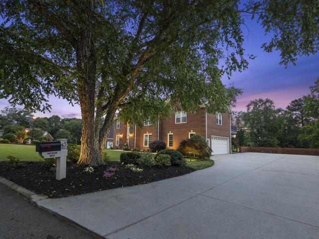 Photo of 801 Shefwood Drive