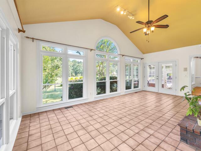 Photo of 624 Driftwood Drive