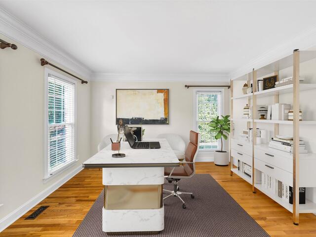 Photo of 624 Driftwood Drive