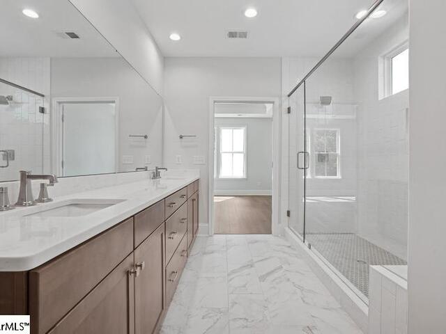 Photo of 208 Redland Way