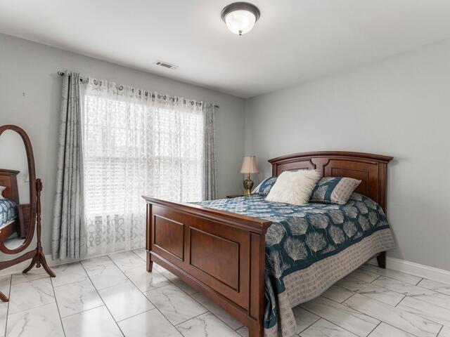 Photo of 8 Middleberry Court