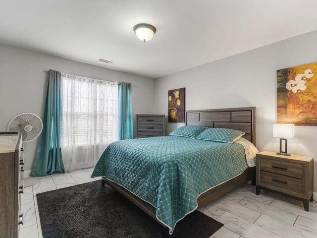 Photo of 8 Middleberry Court