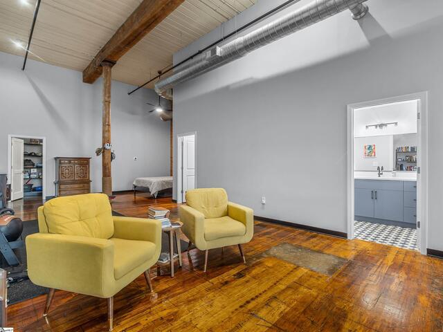 Photo of 300 South Street