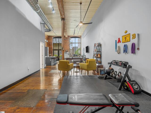 Photo of 300 South Street
