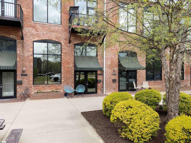 Photo of 300 South Street